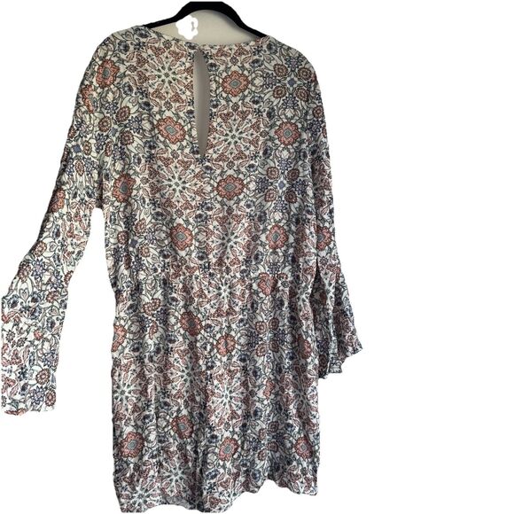 Aeropostale Women XL Romper Long Bell Sleeve Deep V Neck Floral Multicolor Boho - Picture 5 of 5